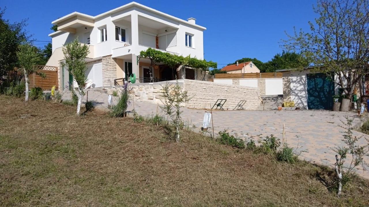 Country House Korlat Benkovac Bagian luar foto